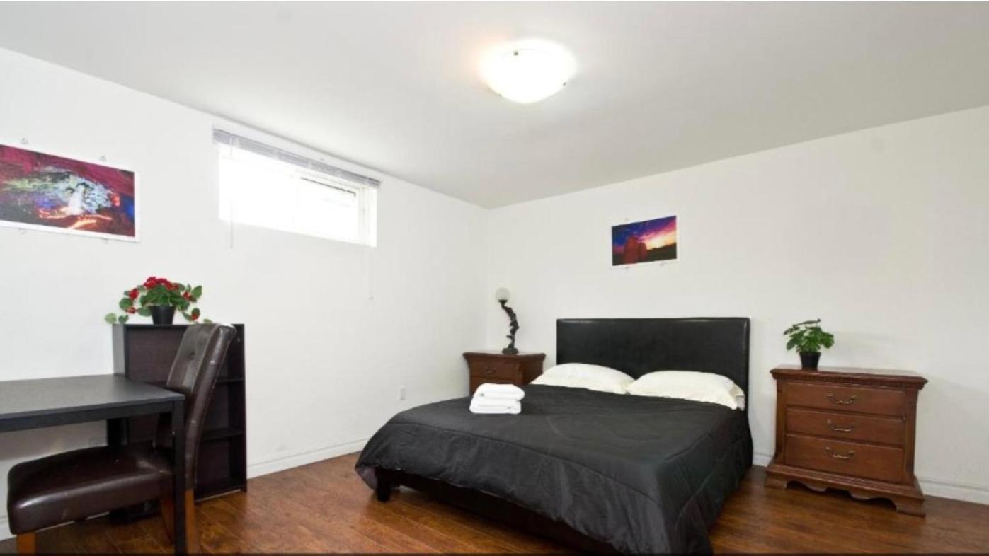 Bed and Breakfast Private House Markham Exterior foto